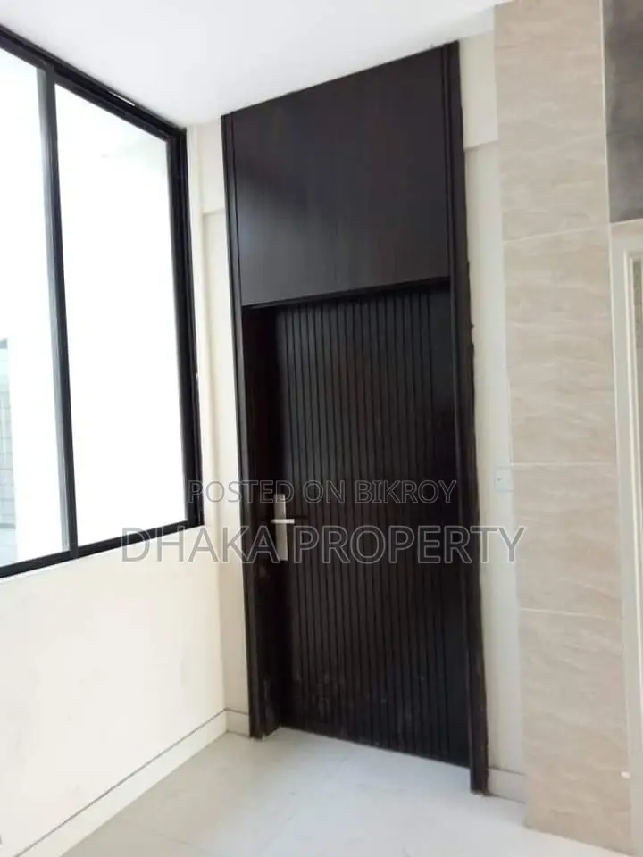 Luxurious 2700-Sqft 3-Bedrooms Apartment Rent At North Gulshan
