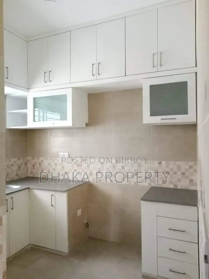 Luxurious 2700-Sqft 3-Bedrooms Apartment Rent At North Gulshan