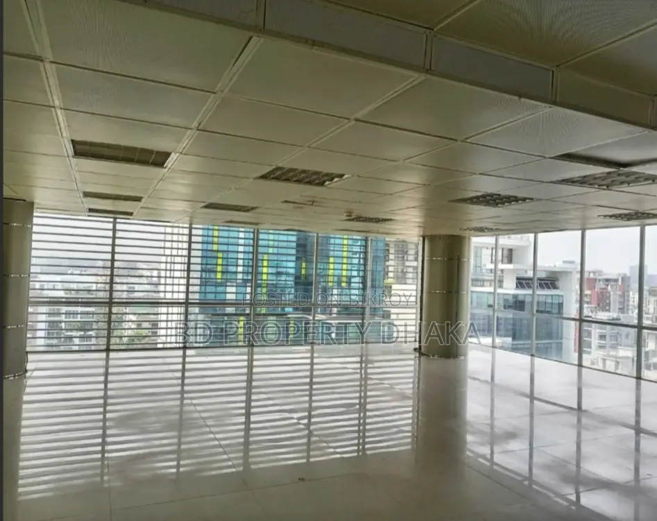 6700 Sqft Nice Open Commercial Space Rent In Gulshan