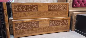 BED CANADIAN OAK VENEER. M # 6388