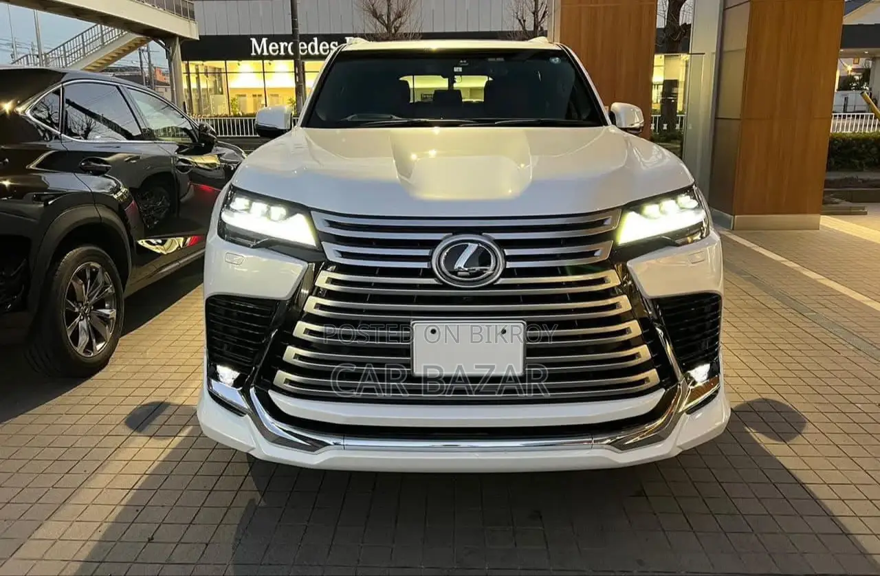 Lexus LX 600 Ultra Luxury Lounge 2023