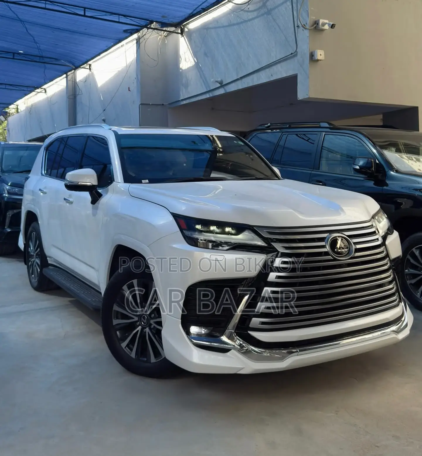 Lexus LX 600 Ultra Luxury Lounge 2023