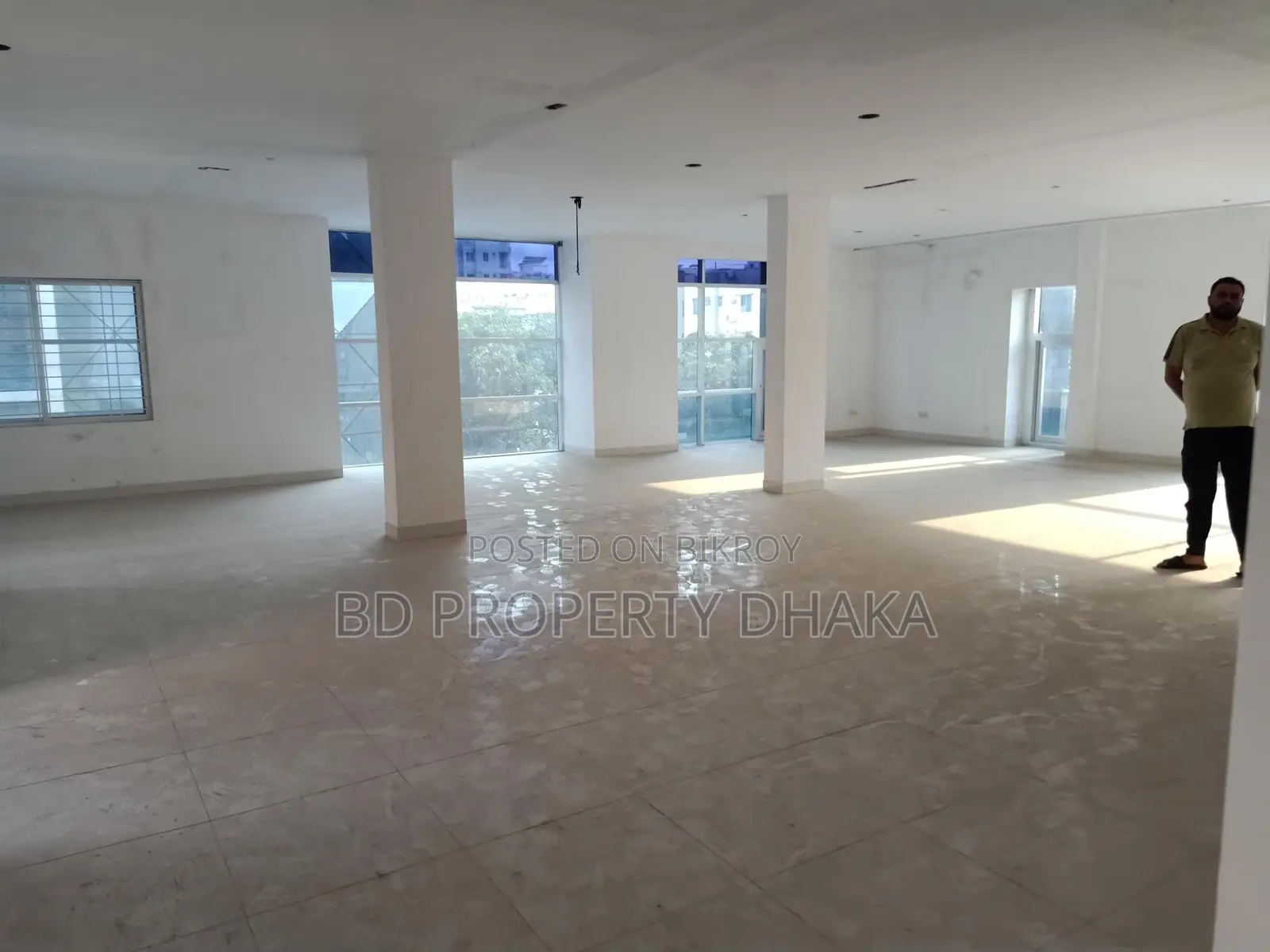 4000 Sqft Excellent Open Commercial Space for Rent in Banani