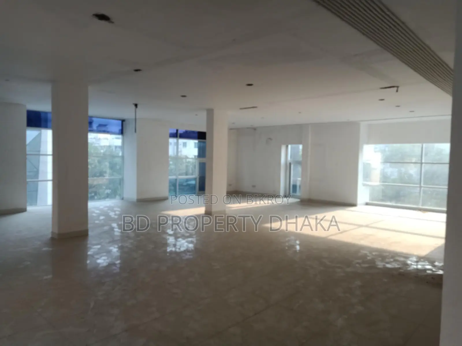 4000 Sqft Excellent Open Commercial Space for Rent in Banani