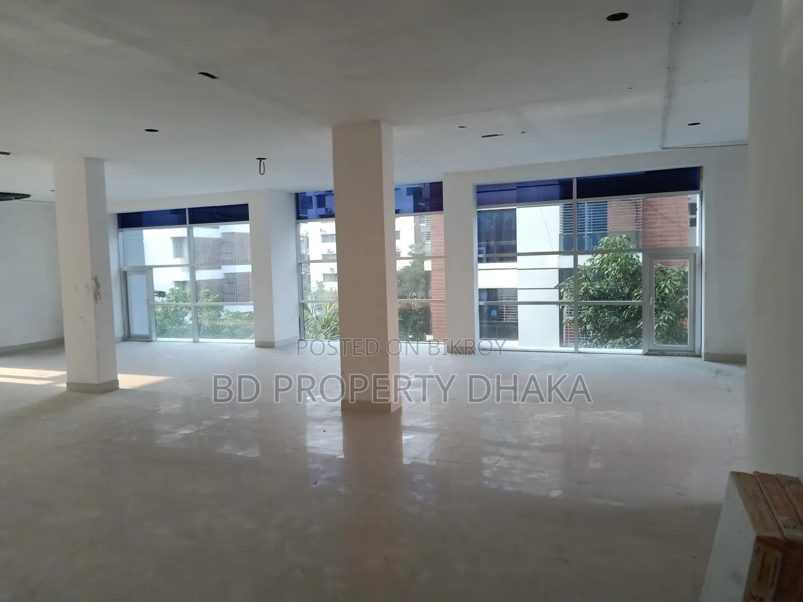 4000 Sqft Excellent Open Commercial Space for Rent in Banani