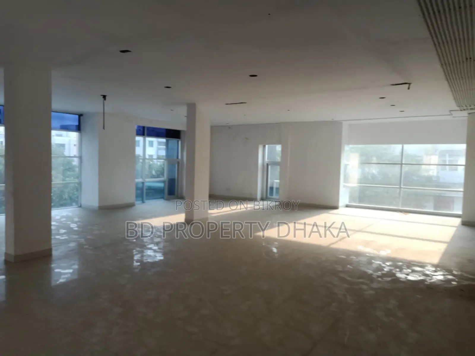 4000 Sqft Excellent Open Commercial Space for Rent in Banani