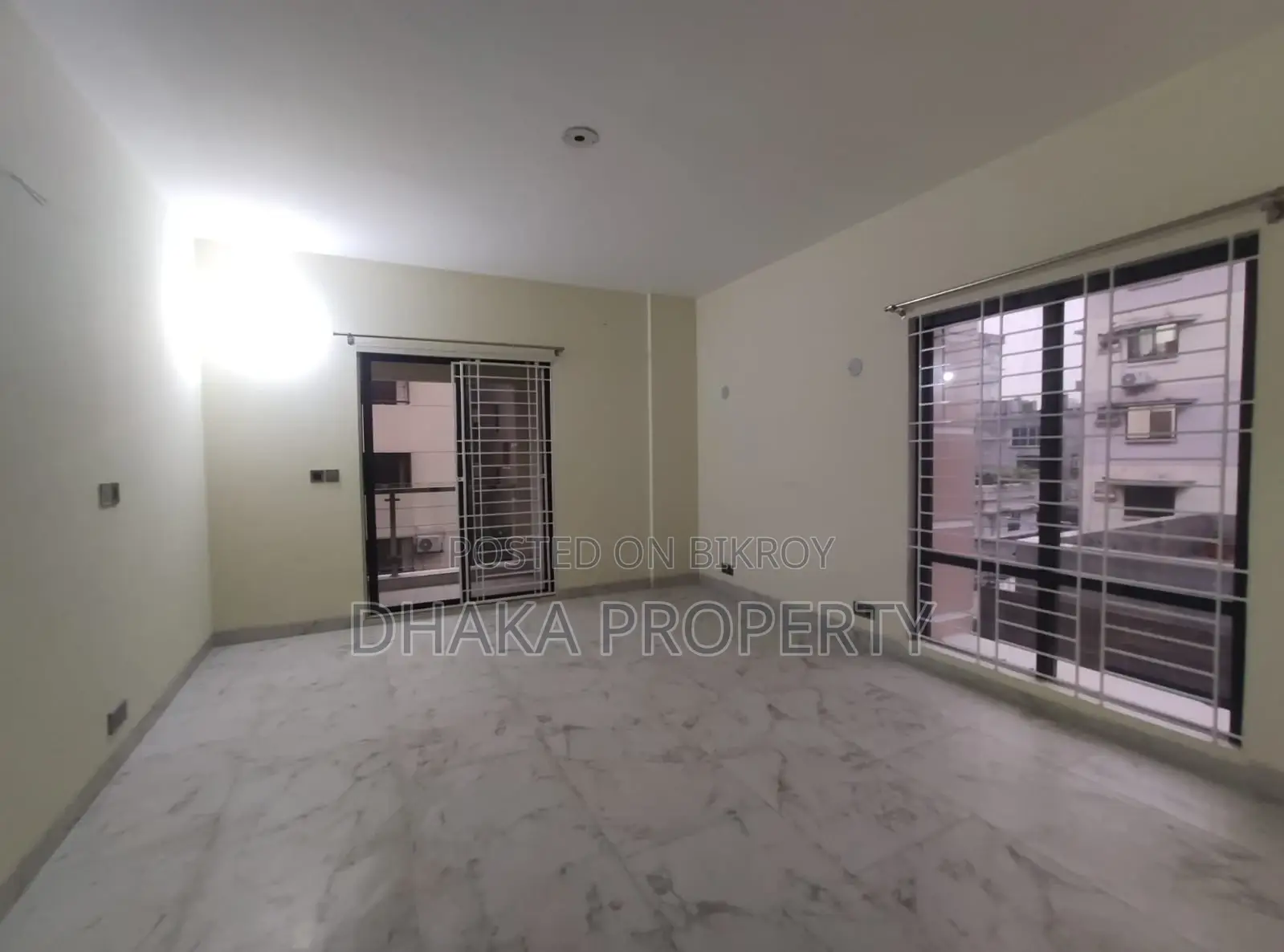 Exclusive 2700-Sqft Apartment Rent in Gulshan -2