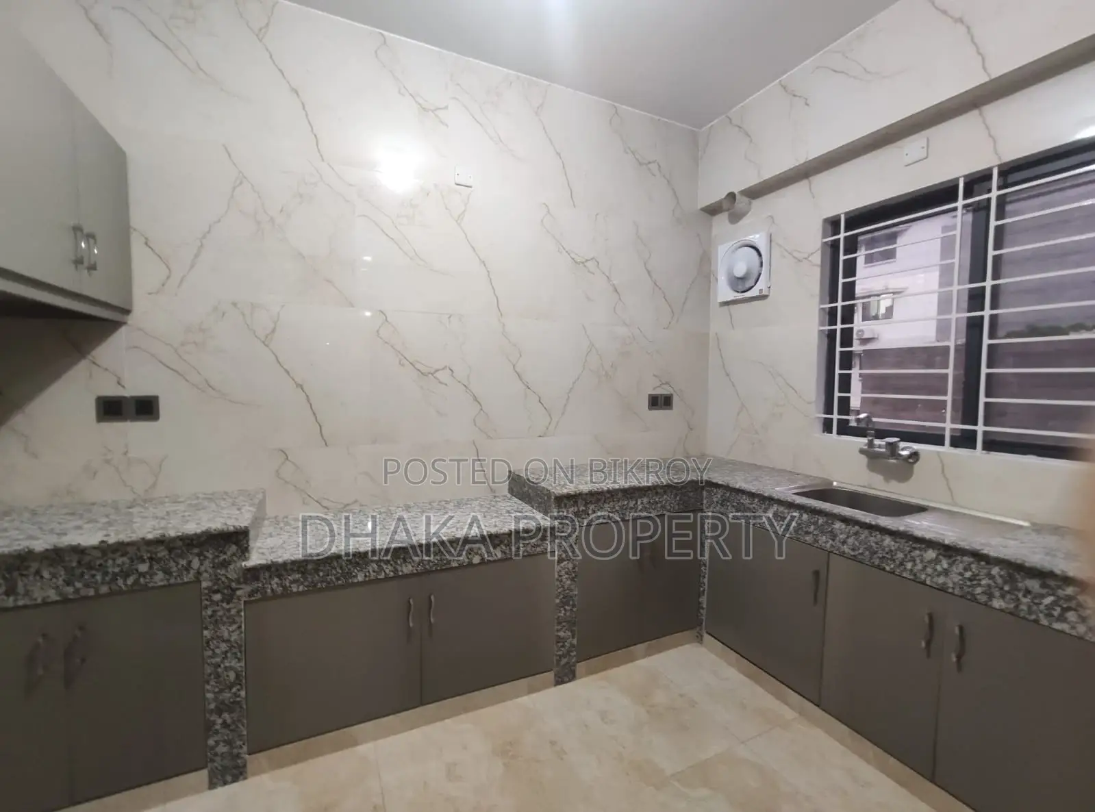 Exclusive 2700-Sqft Apartment Rent in Gulshan -2
