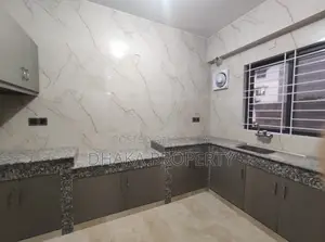 Exclusive 2700-Sqft Apartment Rent in Gulshan -2