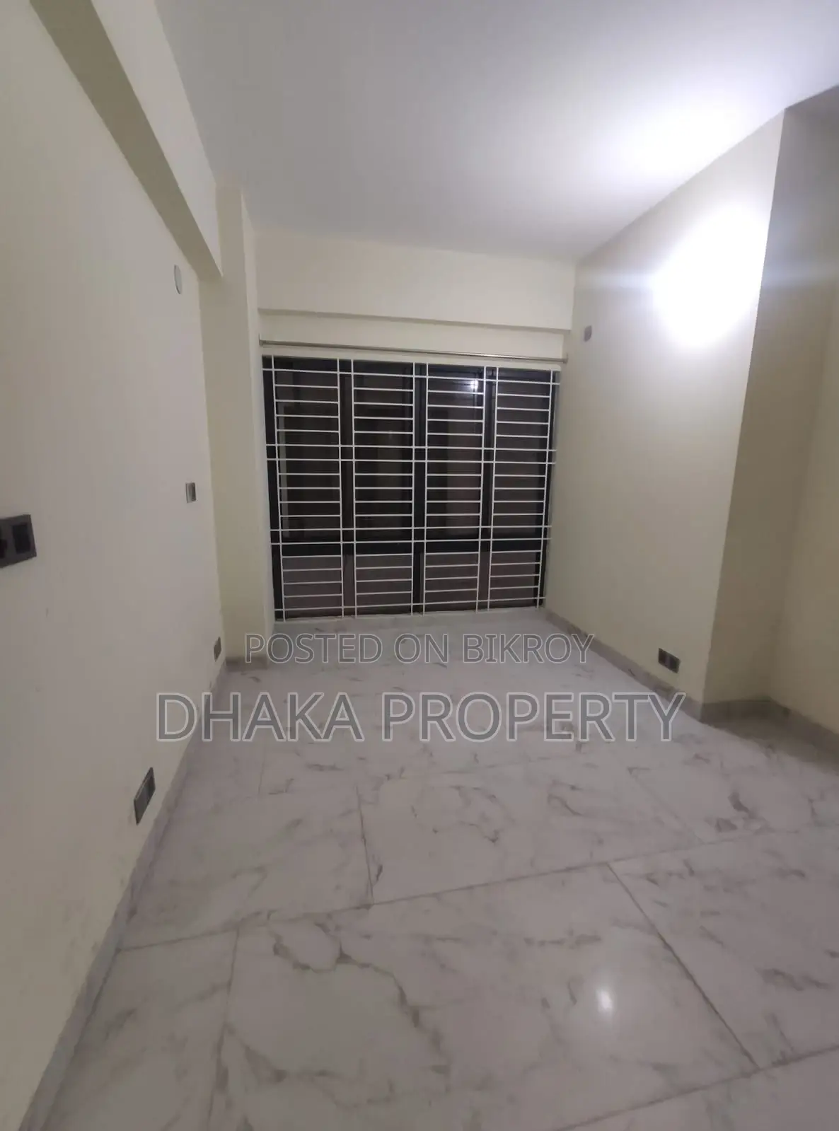 Exclusive 2700-Sqft Apartment Rent in Gulshan -2