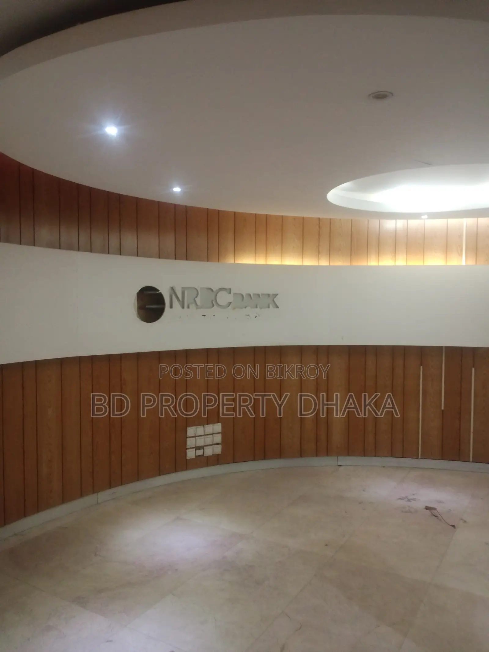 5800sft semi furnished commercial space for rent