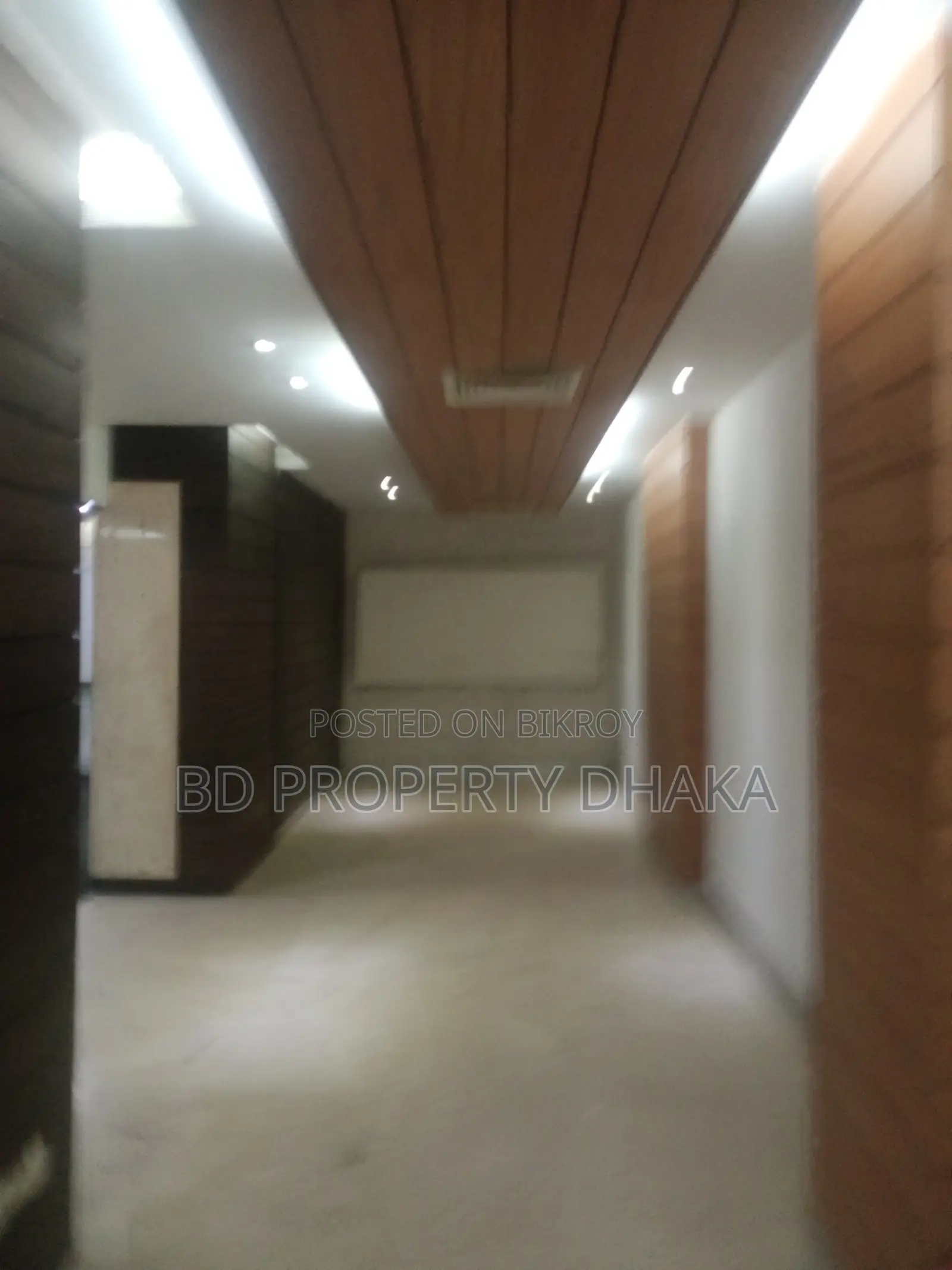 5800sft semi furnished commercial space for rent
