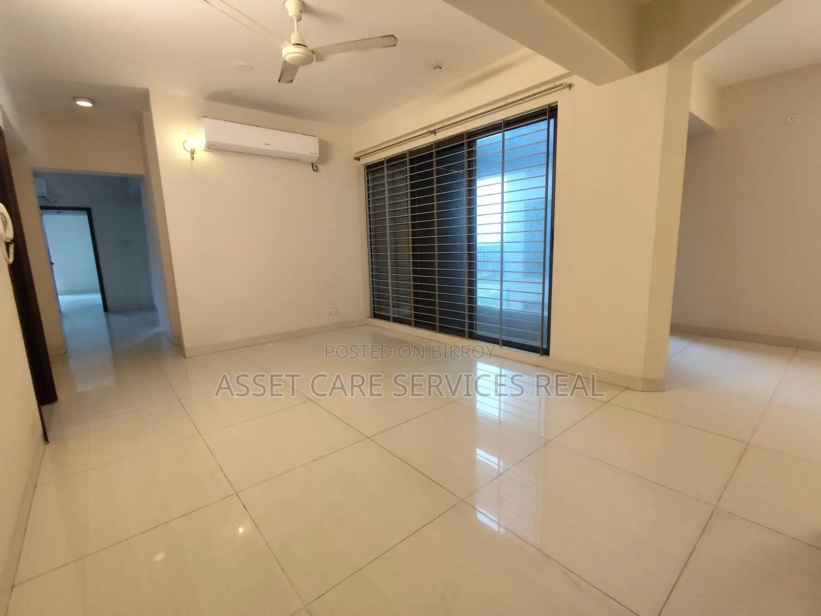 3Bed Semi-Furnished Beautiful Apartment Rent Baridhara Diplomatic Zone