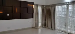 গুলশান ২-এ ৪ বেড-৩২০০ বর্গফুটের ফুল ফার্নিশড ফ্ল্যাট ভাড়া