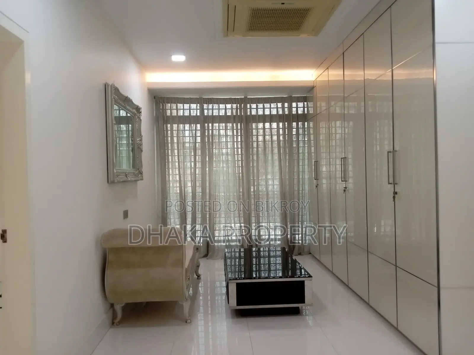 Luxurious Fully-Furnished (4100-Sqft) Apartment Rent Baridhara