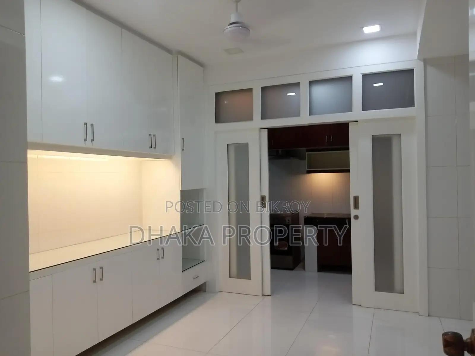 Luxurious Fully-Furnished (4100-Sqft) Apartment Rent Baridhara