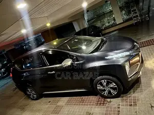 Mitsubishi X-Pander Gls 7-Seater Japanese 2021