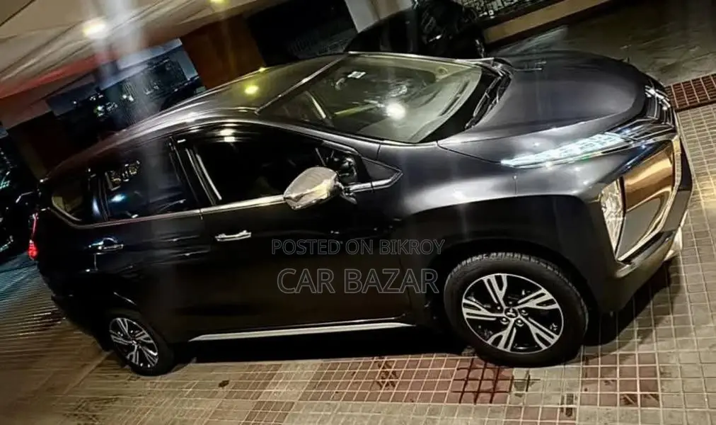 Mitsubishi X-Pander Gls 7-Seater Japanese 2021
