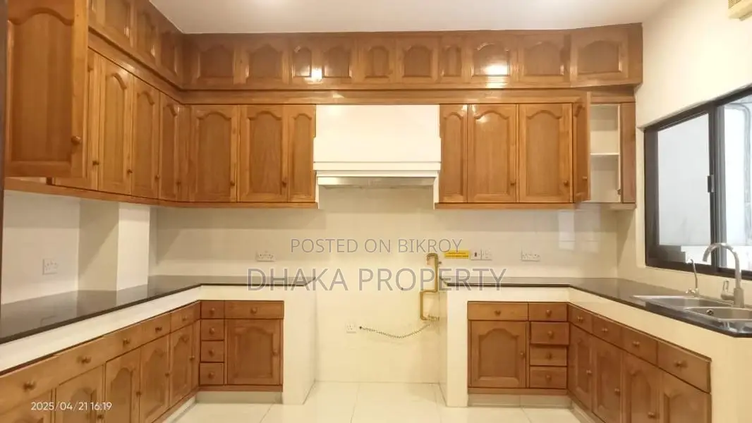4Bedroom_Big Flat Rent At Gulshan 2