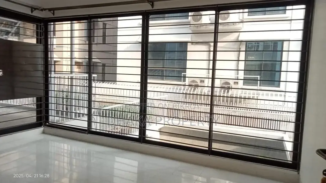 4Bedroom_Big Flat Rent At Gulshan 2