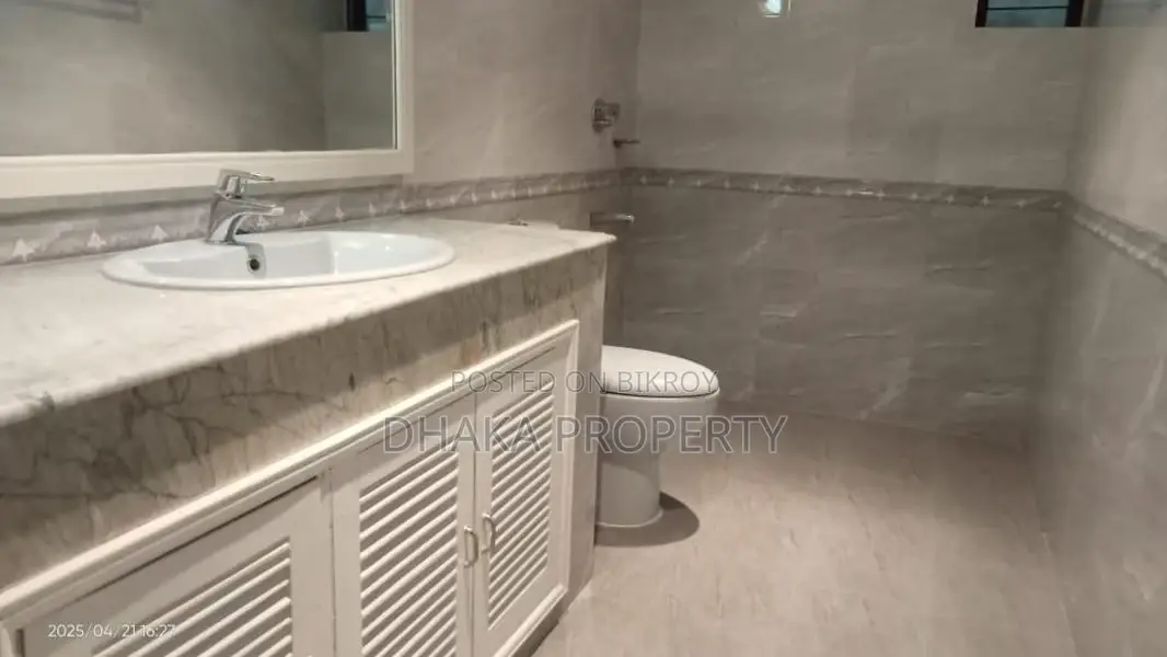4Bedroom_Big Flat Rent At Gulshan 2