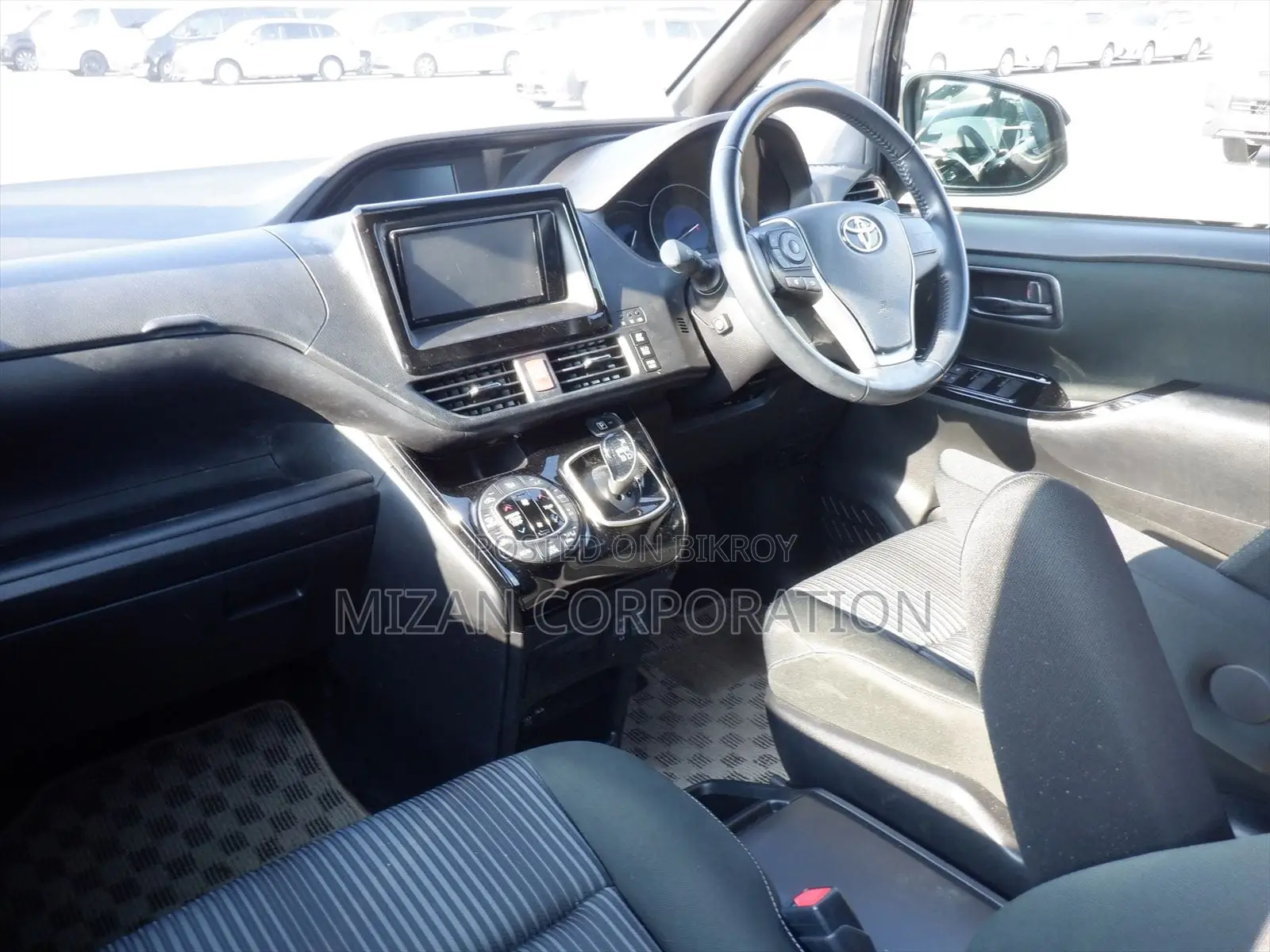 Toyota Voxy ZS KIRAMIKI 2020