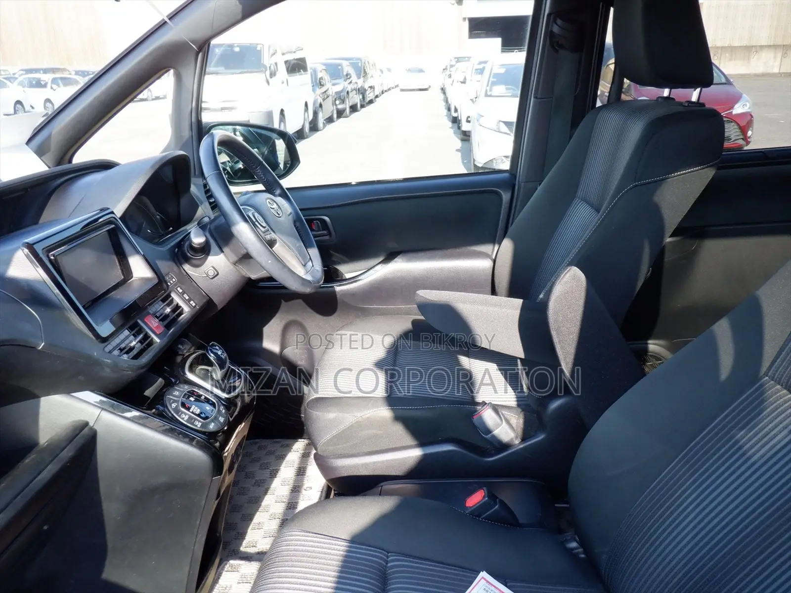Toyota Voxy ZS KIRAMIKI 2020