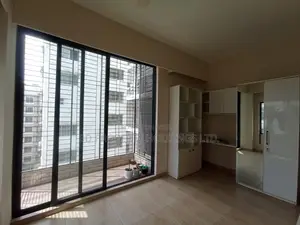 4bdrm Apartment in Basundhara for Rent