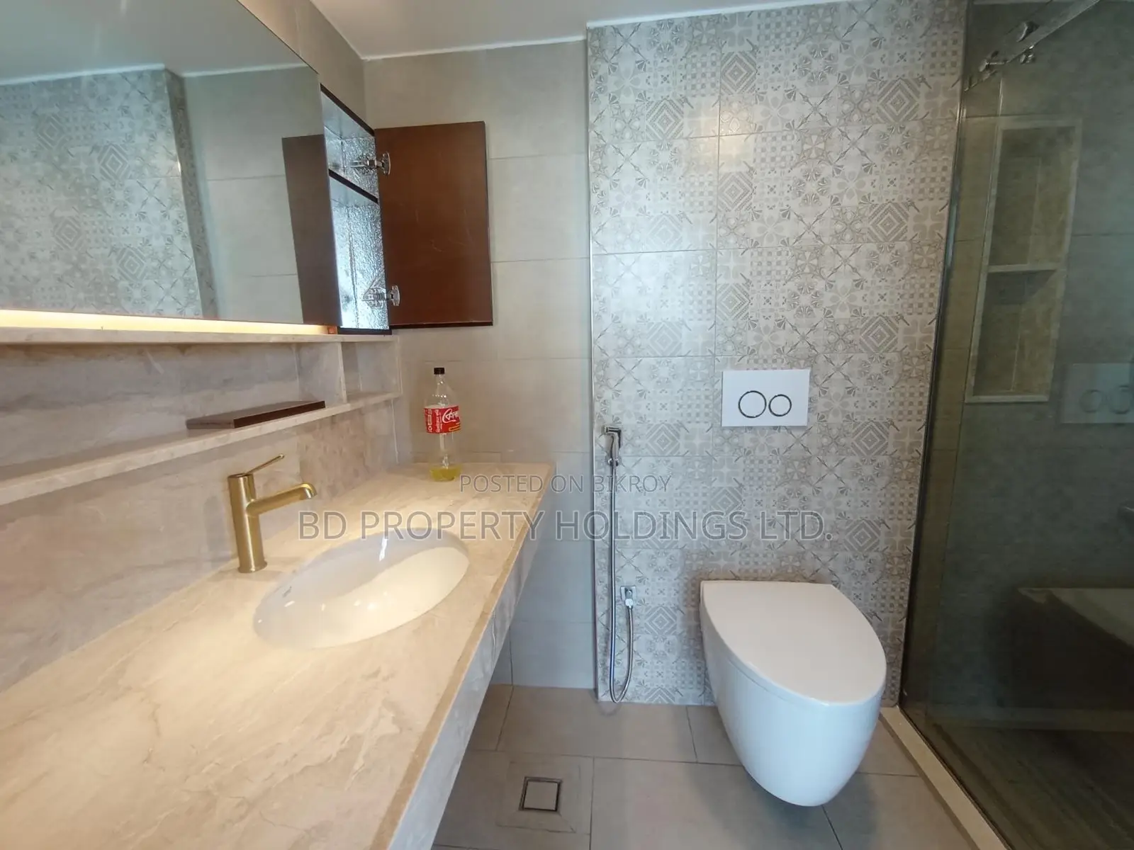 4bdrm Apartment in Basundhara for Rent