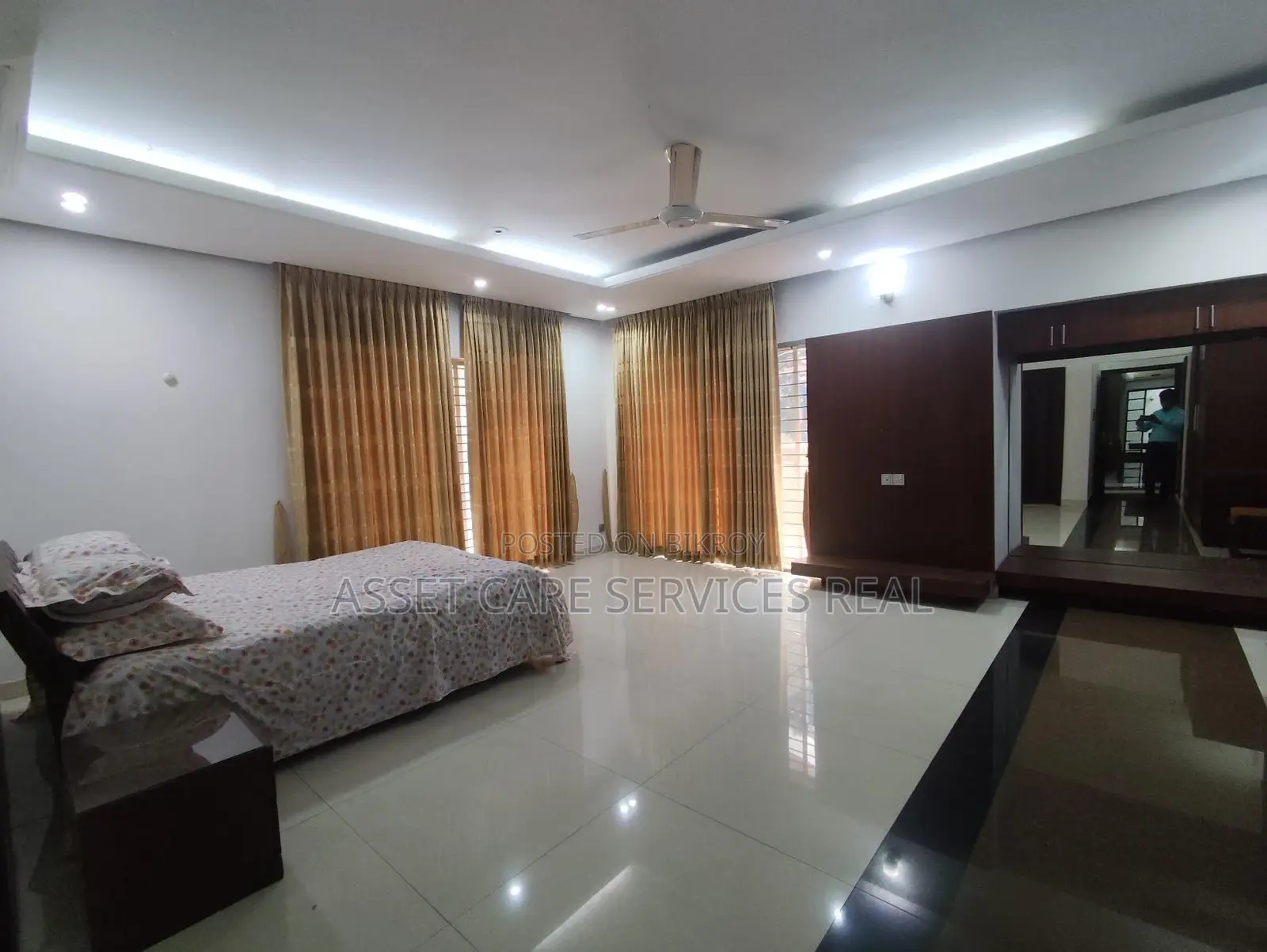 4000-Sqft Fully-Furnished 4-Bedroom Large Apartment for Rent in North Gulshan