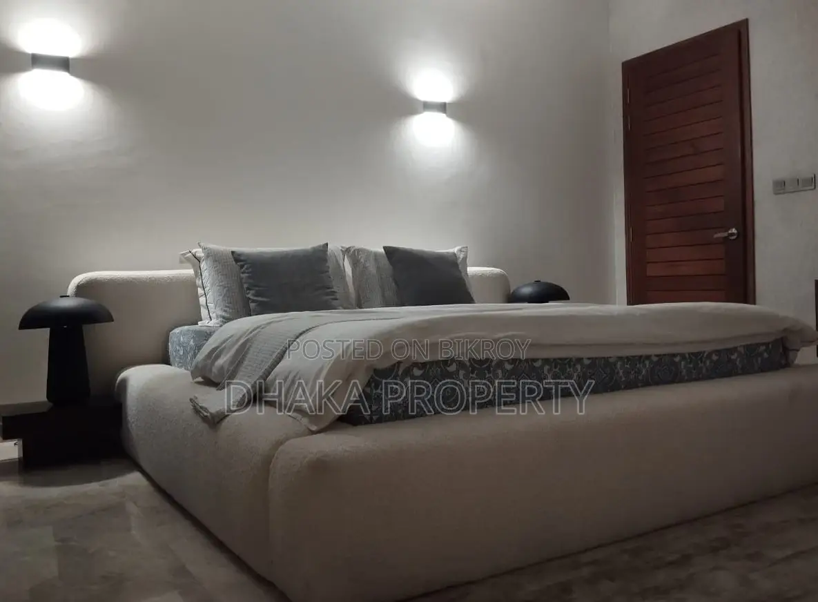 4000sqFt.Luxurious Gym Swimming Pool Apartment Rent at Baridhara DMZ.