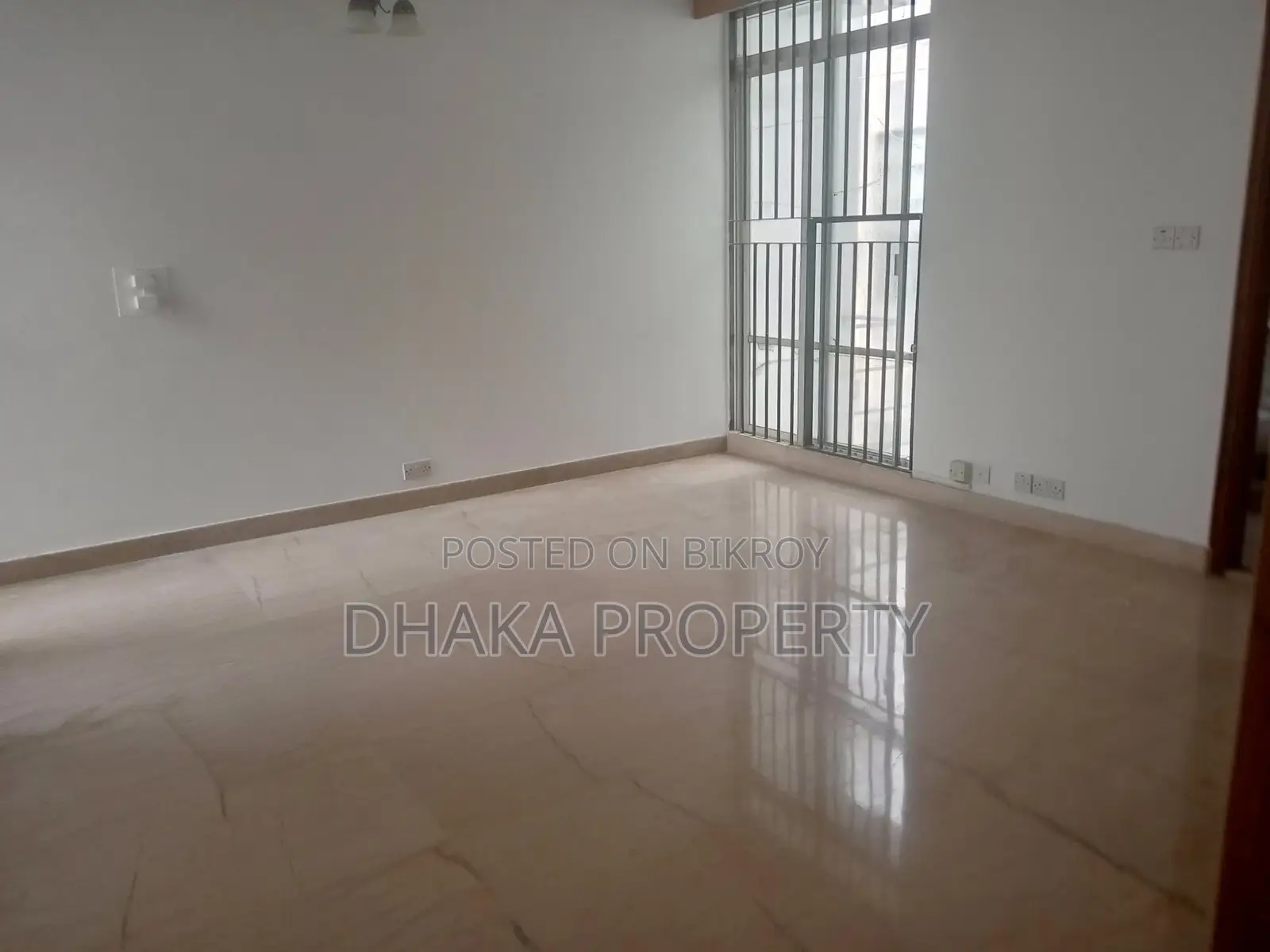 4-Bed-2- Car parking Nice Apartment Rent in Gulshan -1