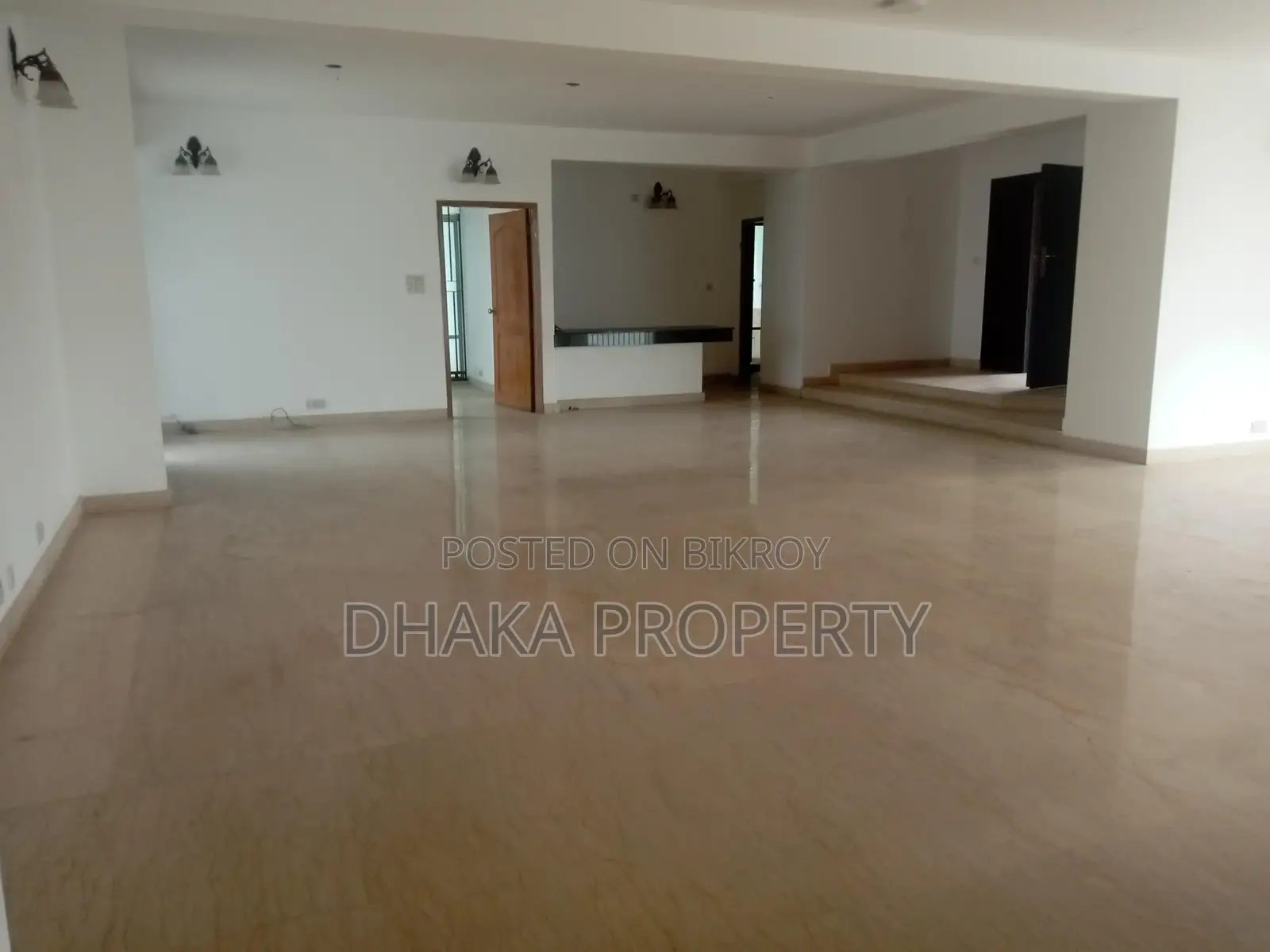 4-Bed-2- Car parking Nice Apartment Rent in Gulshan -1