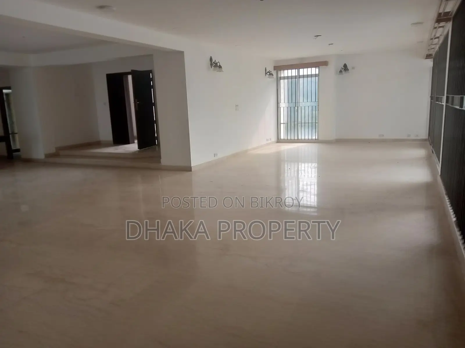 4-Bed-2- Car parking Nice Apartment Rent in Gulshan -1