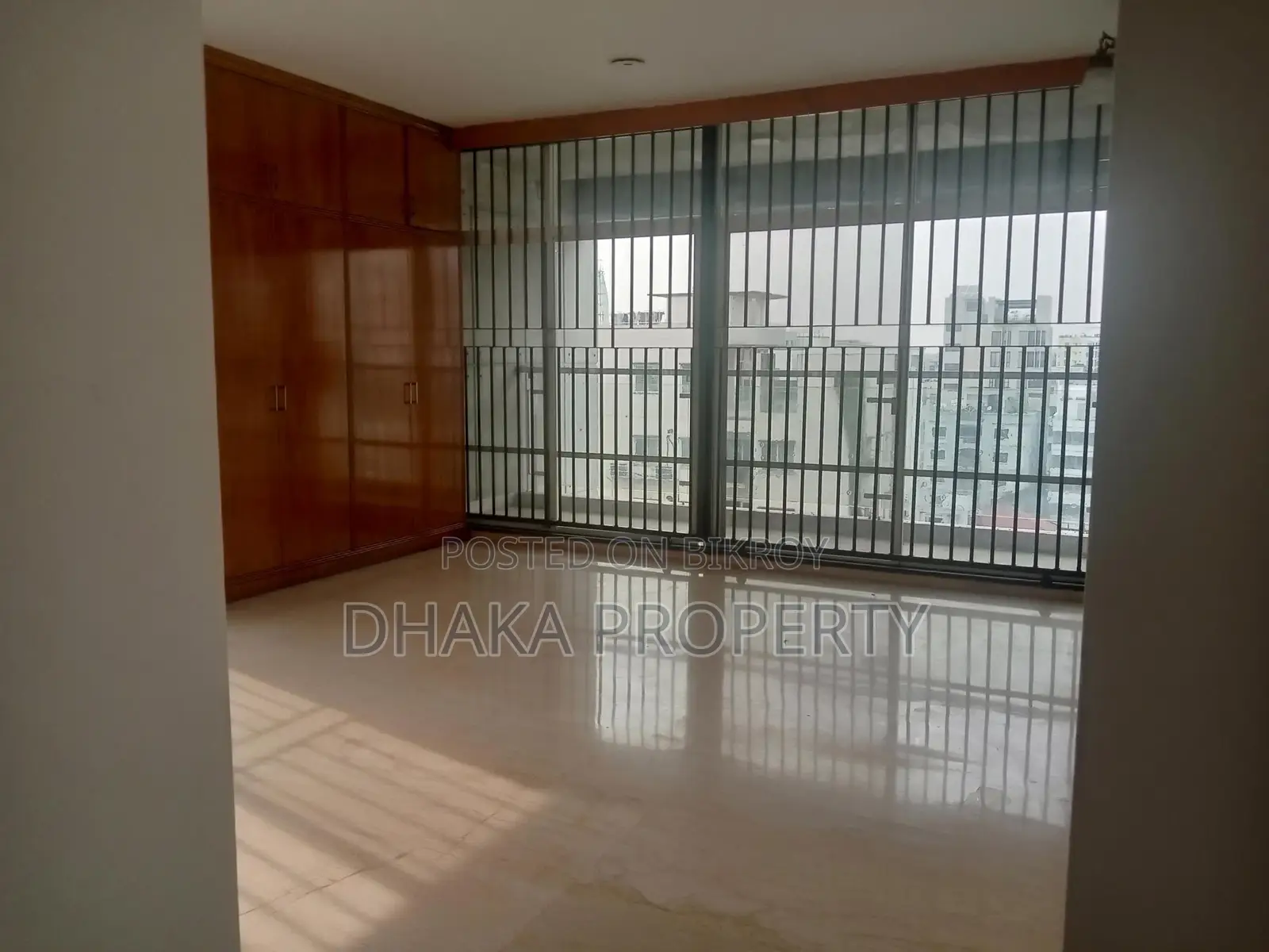 4-Bed-2- Car parking Nice Apartment Rent in Gulshan -1