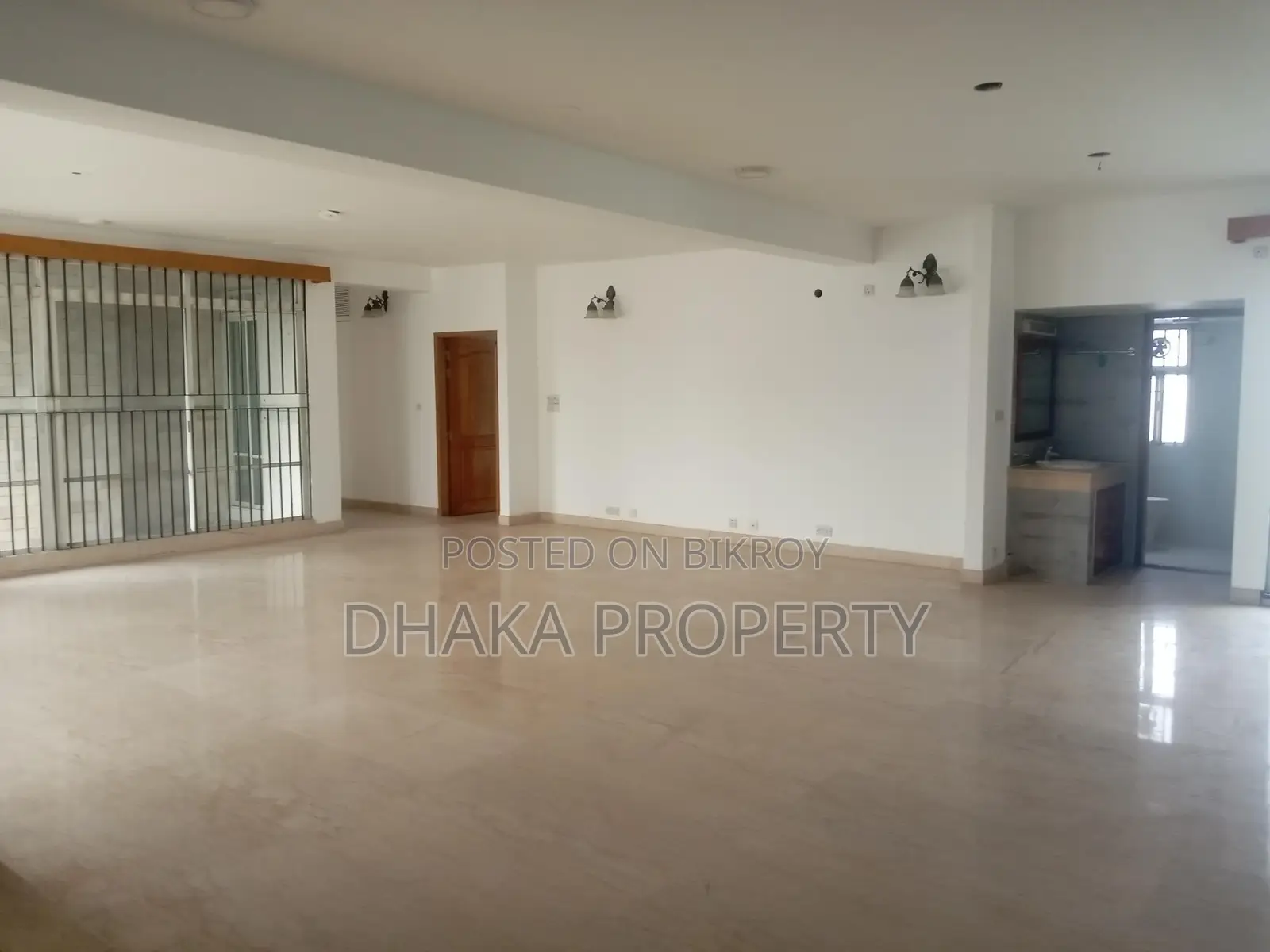 4-Bed-2- Car parking Nice Apartment Rent in Gulshan -1