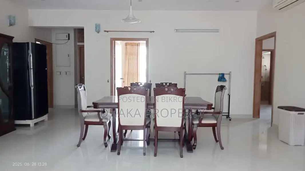 Furnish Apartment Rent At Gulshan Diplomatic Area