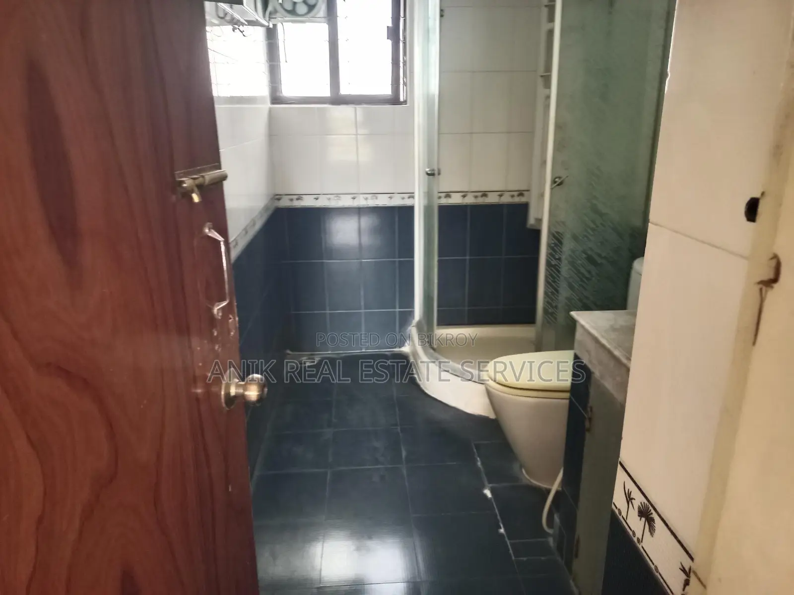 গুলশান ১-এ ভালো মানের ৪ বেডরুমের আনফার্নিশড ফ্ল্যাট ভাড়া