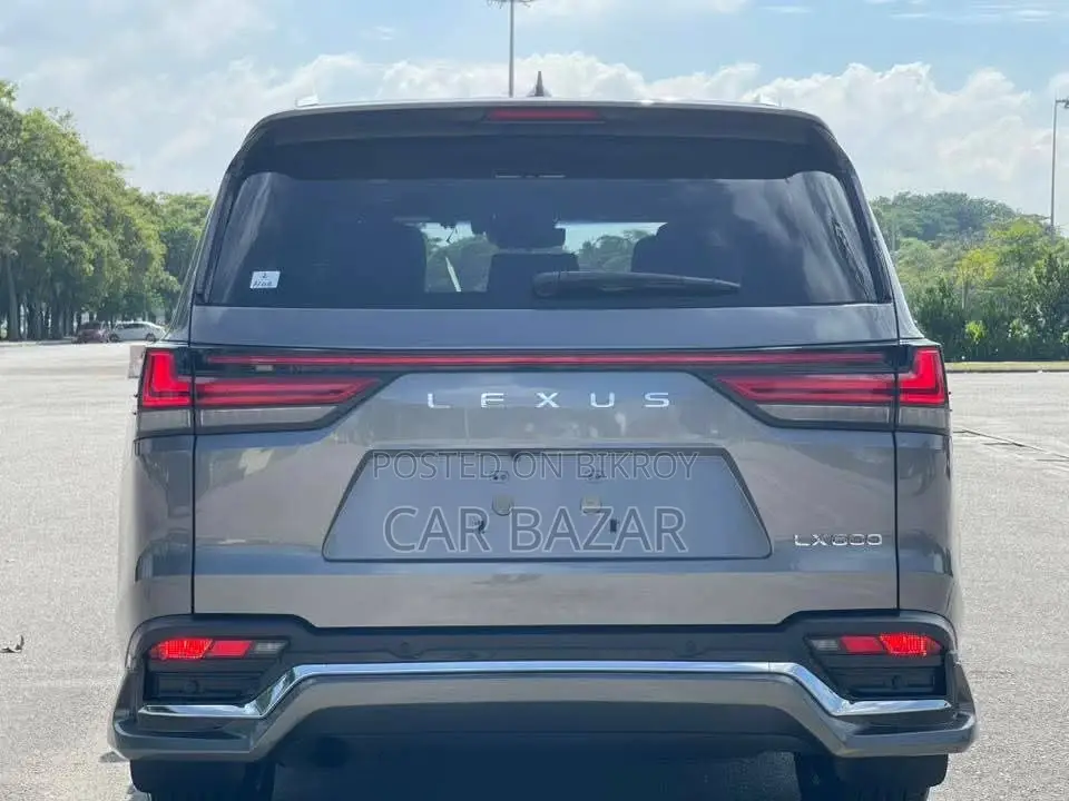 Lexus LX 600 F SPORT TURBO V6 2023
