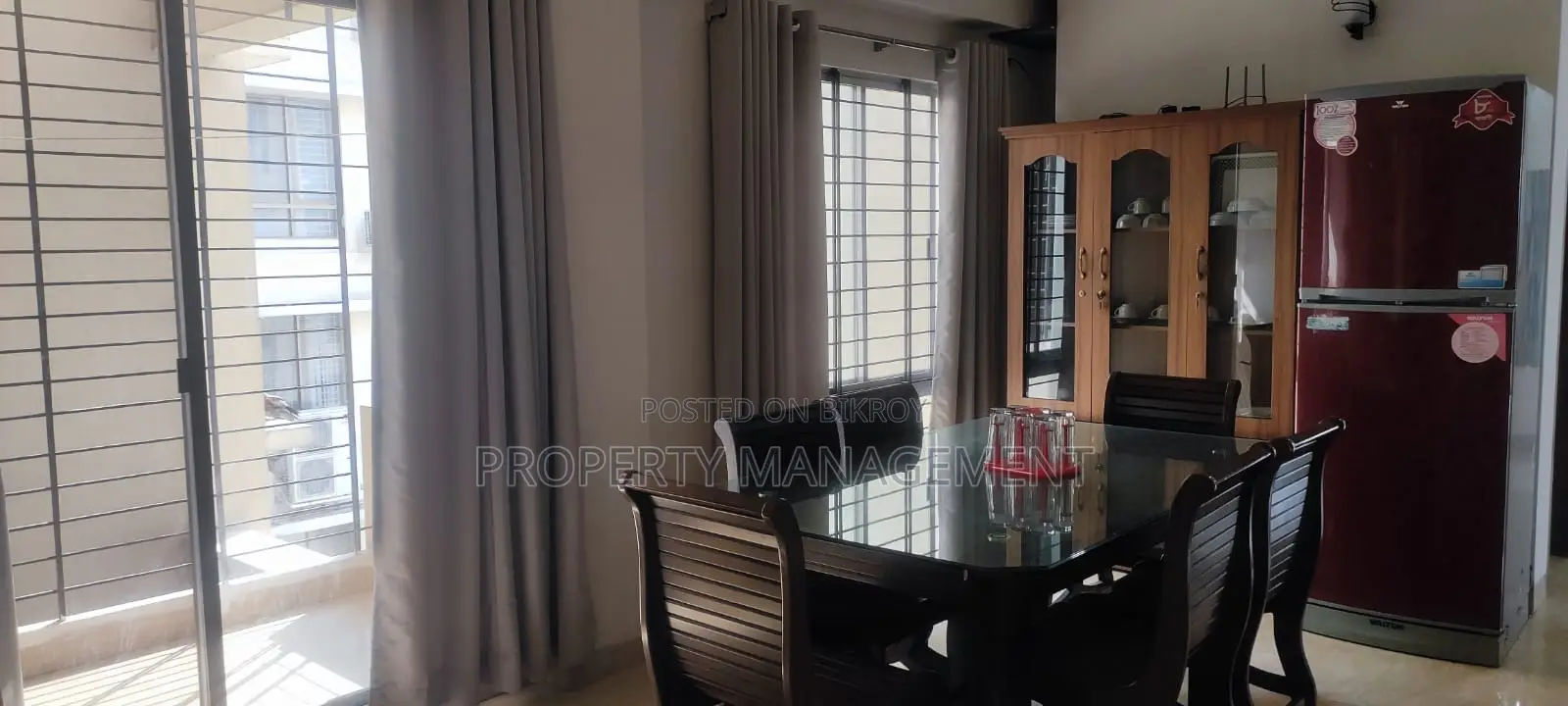 গুলশান ২-এ ১৮৫০ বর্গফুটের ফুল ফার্নিশড অ্যাপার্টমেন্ট ভাড়া হবে