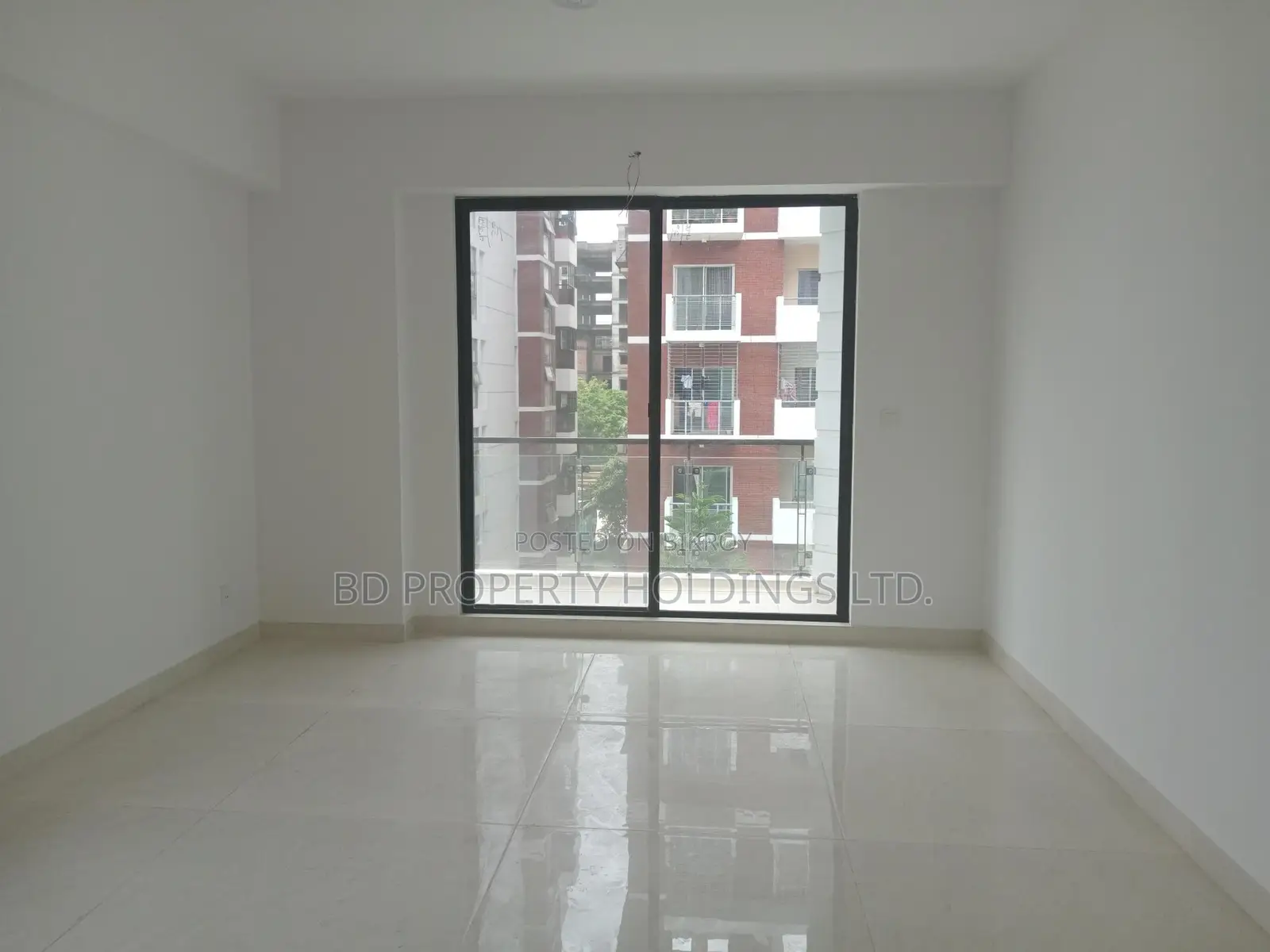 4bdrm Apartment in Basundhara for Rent