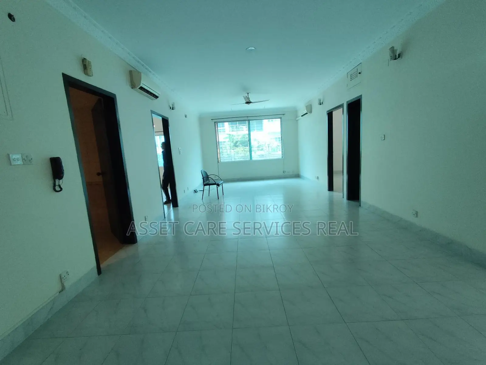 3-Bedroom Unfurnished Apartment for Rent in Baridhara Diplomatic Zone