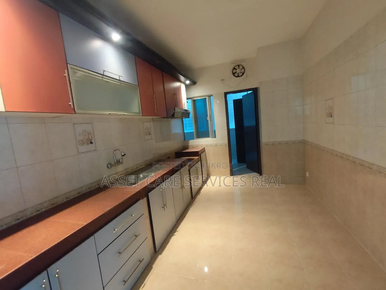 3-Bedroom Unfurnished Apartment for Rent in Baridhara Diplomatic Zone