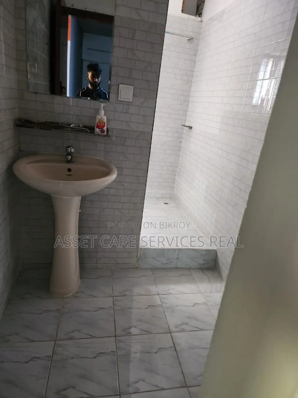 1500-Sqft Commercial Furnished Office Space Rent In Gulshan-2