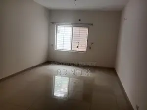 nice 2750 sft 4 Bed room apt available at banani