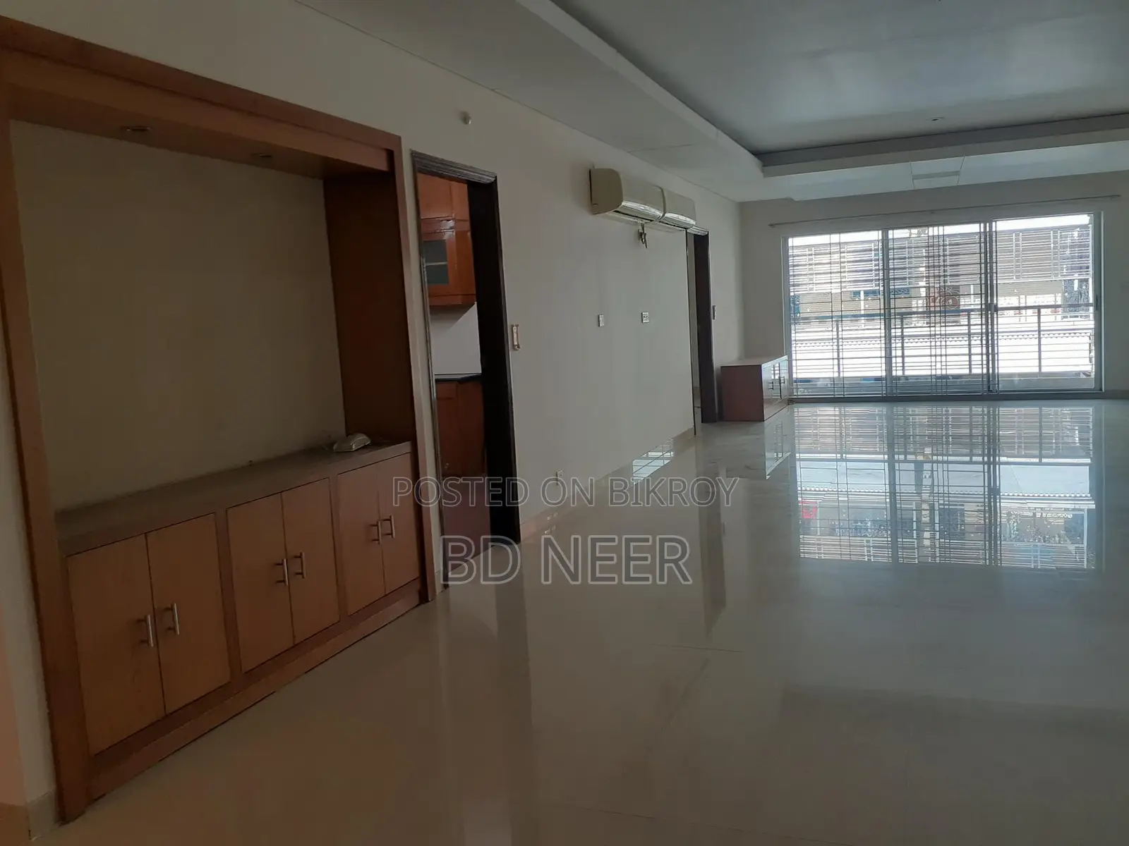 Semi Furnished 5000 sqft 4 Bed Flat Rent Gulshan-1