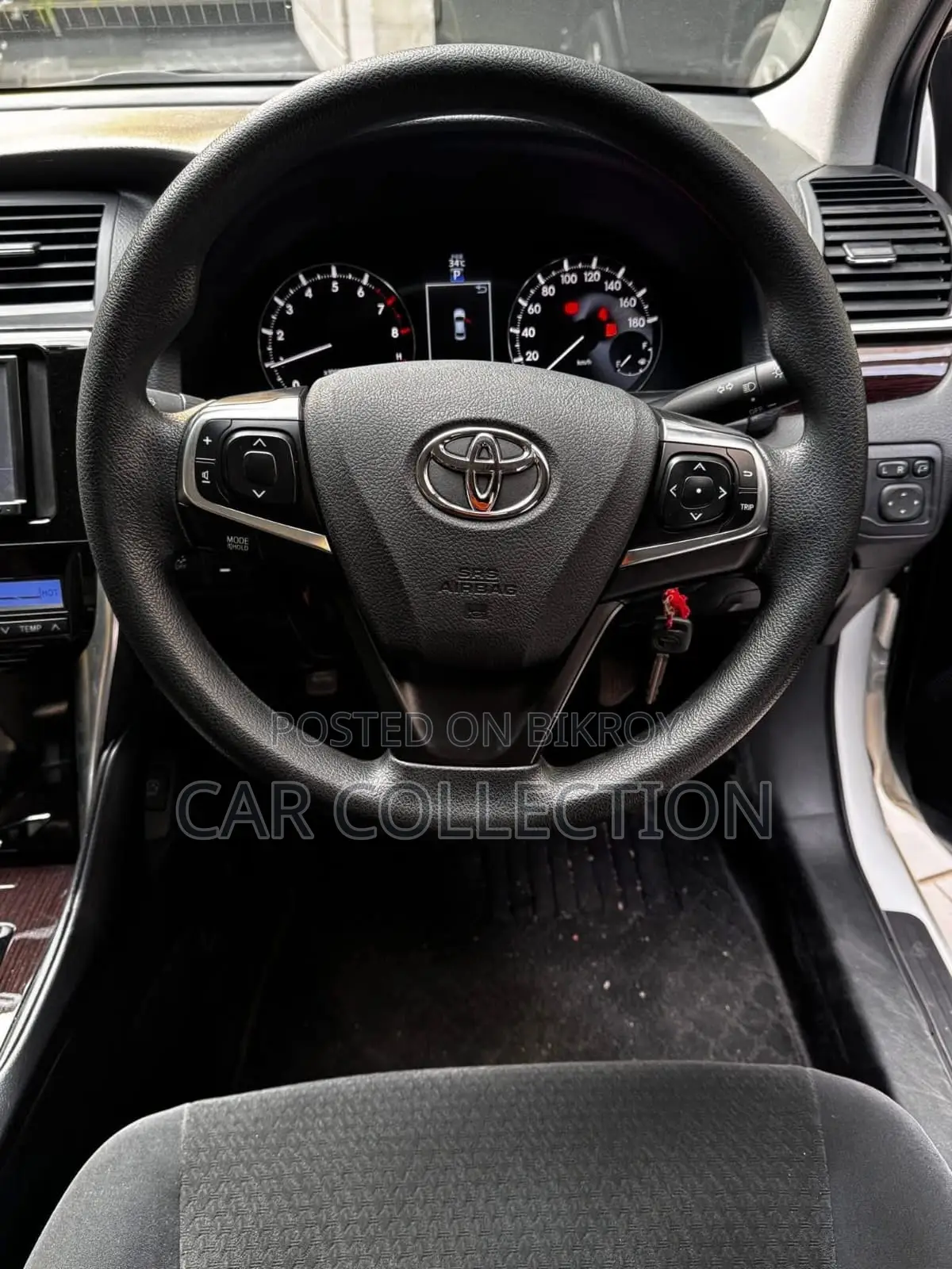 Toyota Premio F 2020