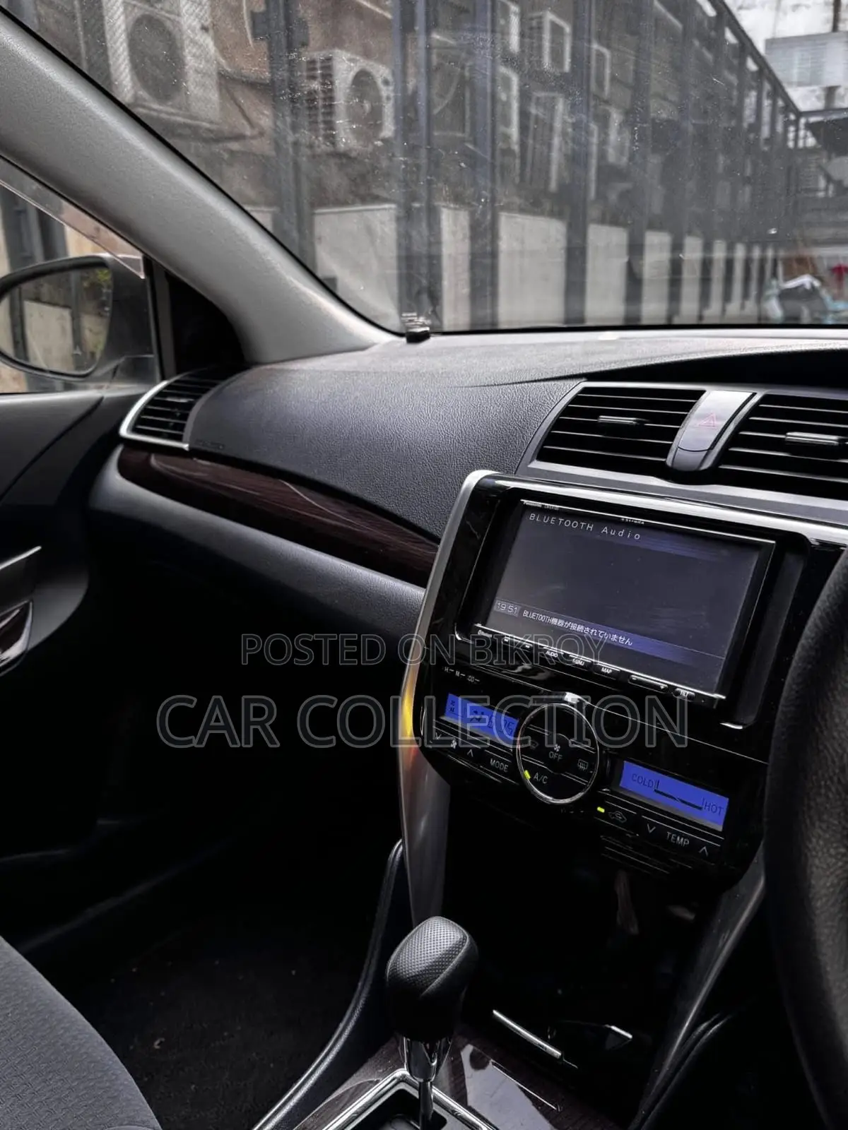 Toyota Premio F 2020