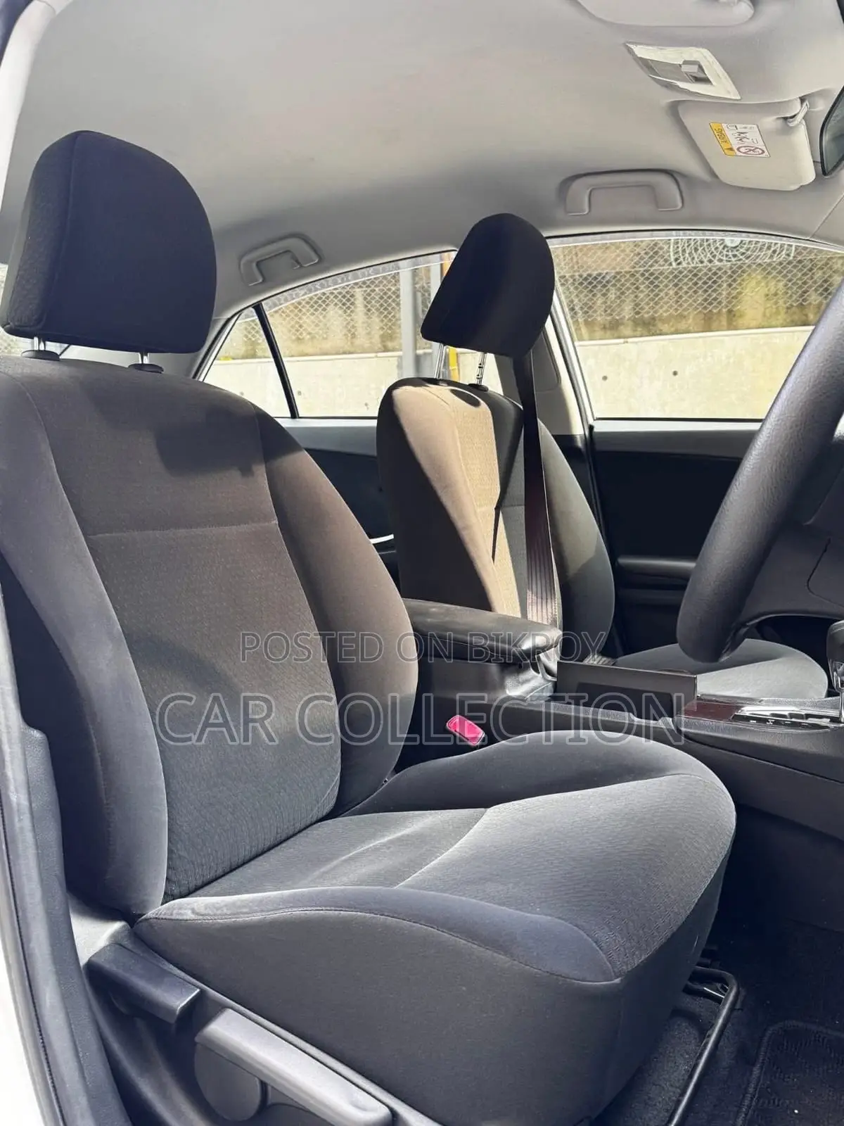 Toyota Premio F 2020