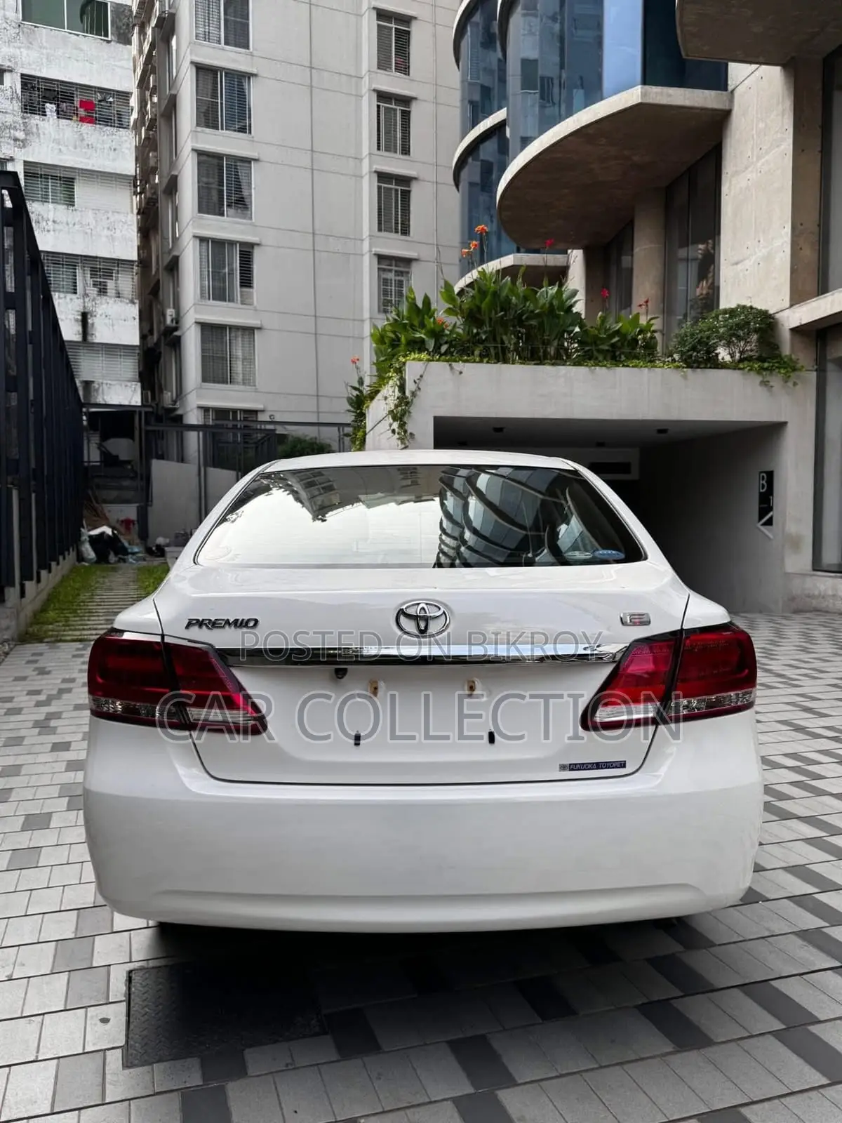 Toyota Premio F 2020